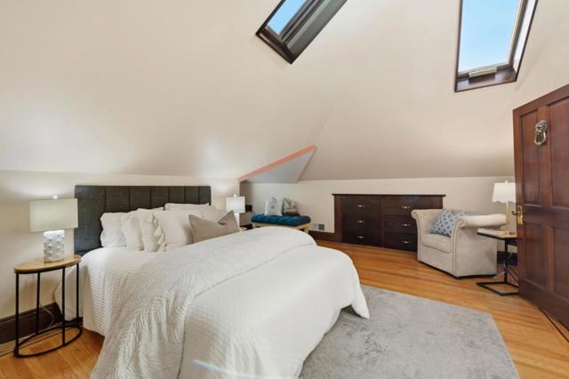 809 E 5th Avenue, San Mateo CA: https://media.crmls.org/mediaz/b3a9f378-48a6-479f-84a3-e0dd3740e1c0.jpg