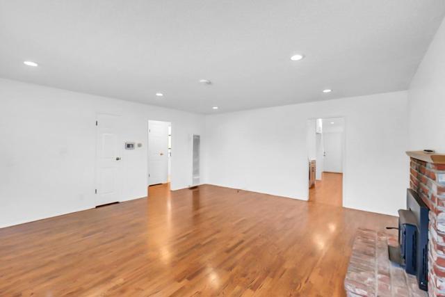 123 Surfside Avenue, Santa Cruz CA: https://media.crmls.org/mediaz/b3aa53e2-5854-4e4c-b983-eaba7d1a0c4b.jpg
