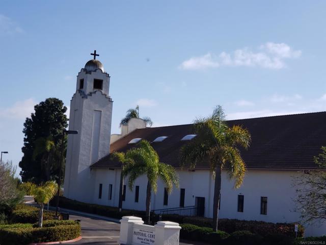 4010 Paducah Dr, San Diego CA: https://media.crmls.org/mediaz/b3aa79a9-b162-4621-9f3b-b888b90fb2a5.jpg