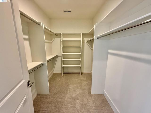 1500 Arroyo Rd, Livermore CA: https://media.crmls.org/mediaz/b3ac31e7-8914-42cb-b784-2a33d5e9e12d.jpg