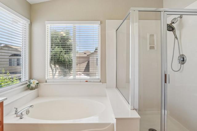 1460 Kyle Court, Tracy CA: https://media.crmls.org/mediaz/b3ad20a1-b680-4412-a91f-83598fe621fa.jpg