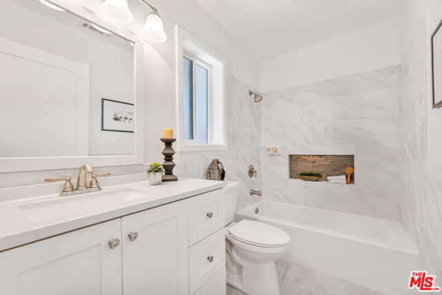 24114 Gilmore Street, West Hills CA: https://media.crmls.org/mediaz/b3ae1319-f780-453a-b6b3-3d33c4aa681f.jpg