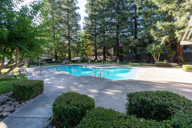 3350 M Street, Merced CA: https://media.crmls.org/mediaz/b3af0f7c-f0da-4e4b-8513-a6953260acab.jpg