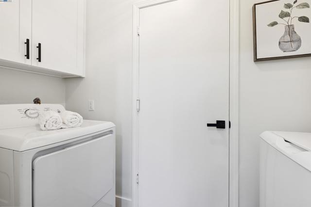 45548 Cherokee Ln, Fremont CA: https://media.crmls.org/mediaz/b3afb0f9-aeb4-4b74-8b8c-2bbdc81c77e2.jpg
