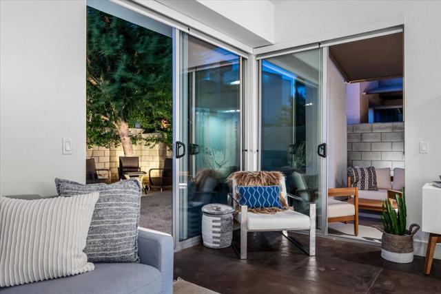 252 Breeze Loop, Palm Springs CA: https://media.crmls.org/mediaz/b3b0b188-7f5b-4e67-8aeb-2f18c672cae5.jpg