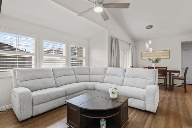 Detail Gallery Image 9 of 33 For 1324 Monument Trail Dr, Chula Vista,  CA 91915 - 2 Beds | 2 Baths