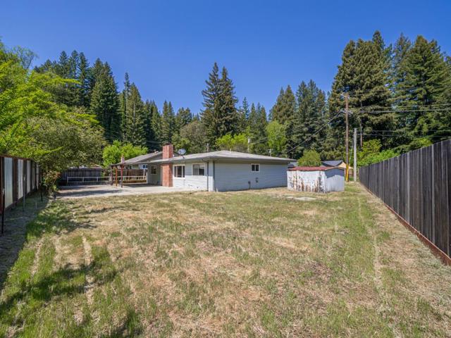 190 Moon Drive, Boulder Creek CA: https://media.crmls.org/mediaz/b3b18a3e-75d1-4b59-a62b-a53b0c066db2.jpg