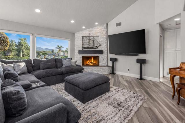 Detail Gallery Image 13 of 40 For 13840 Calle Bueno Ganar, Jamul,  CA 91935 - 4 Beds | 3 Baths