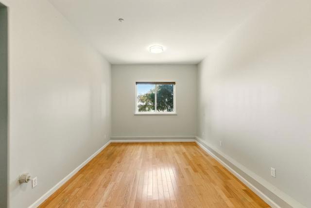 132 Pax Place Court, Aptos CA: https://media.crmls.org/mediaz/b3b4ab21-40f3-400a-96b1-47cf21bcc413.jpg