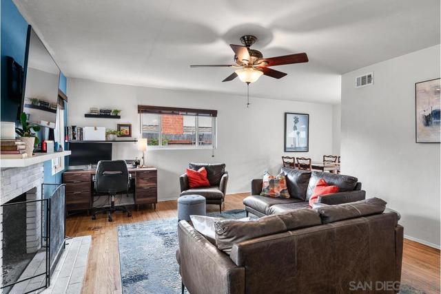 6120 Amaya Dr, La Mesa CA: https://media.crmls.org/mediaz/b3b639c7-9e41-40f5-8218-8132abaaa74f.jpg