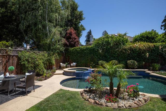 426 8th Avenue, Menlo Park CA: https://media.crmls.org/mediaz/b3b6b2f7-475c-413a-aa2a-91bd256d02ab.jpg