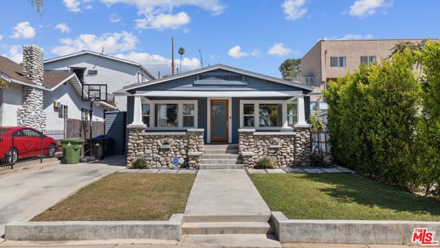 5925 Fayette St, Los Angeles, CA 90042