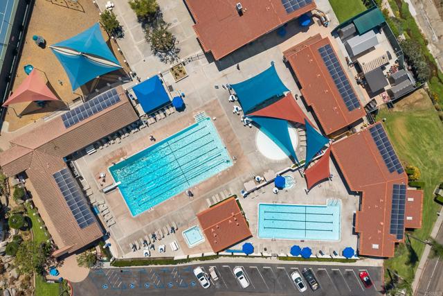 12115 Caddy Row, San Diego CA: https://media.crmls.org/mediaz/b3b715ed-811c-46d1-81c2-67096e66fbee.jpg