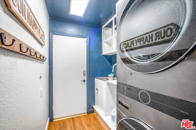 41504 Yancey Lane, Lancaster CA: https://media.crmls.org/mediaz/b3b79230-c7b6-4b3a-a292-ad2cf9a461e9.jpg
