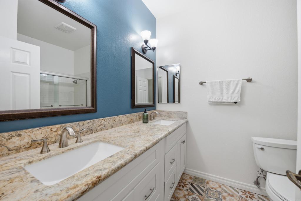879 English Holly Lane - photo 18