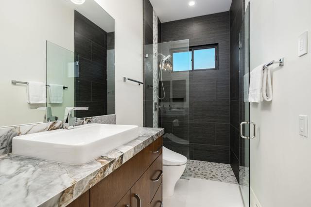 80980 Vista Galope, La Quinta CA: https://media.crmls.org/mediaz/b3bbbdda-bd3d-4ee7-88f5-3e8e0bf45213.jpg