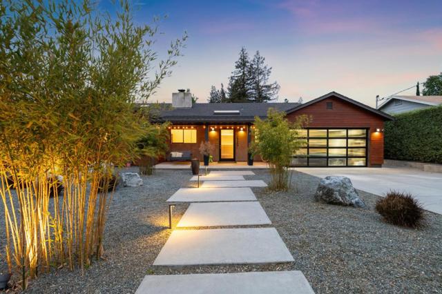 15548 Kavin Lane, Monte Sereno CA: https://media.crmls.org/mediaz/b3bbf2aa-48bc-45e5-9f54-26bcf27e18ab.jpg