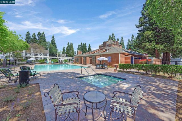 160 Eastridge Dr, San Ramon CA: https://media.crmls.org/mediaz/b3bc0dc7-4252-4821-a165-d31d797ed0af.jpg