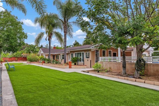 1093 Rancho Santa Fe Rd., Encinitas CA: https://media.crmls.org/mediaz/b3be0c5f-eada-4525-a1e5-c868405e2ec0.jpg