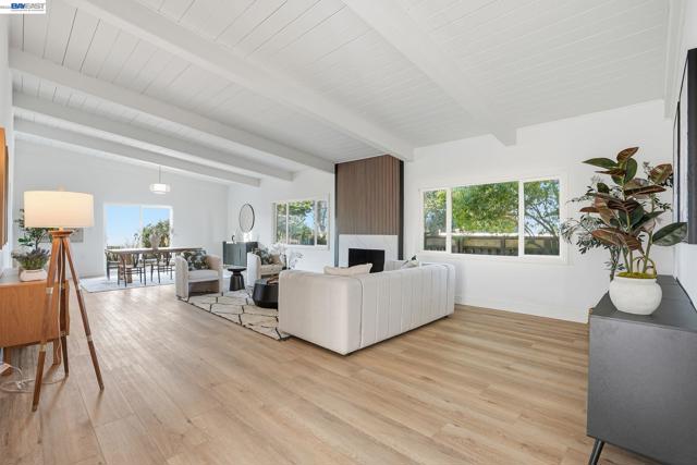 Details for 1631 Arlington Blvd, El Cerrito, CA 94530