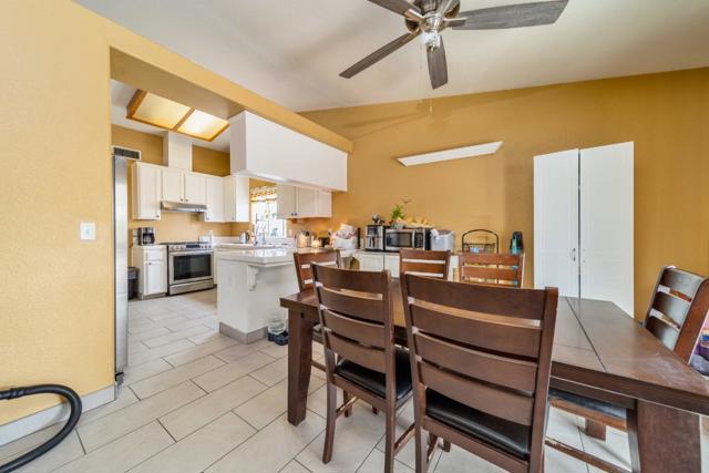 13714 Deleon Avenue, Gustine CA: https://media.crmls.org/mediaz/b3bf5124-de5d-401d-9667-1ea868b8ae51.jpg