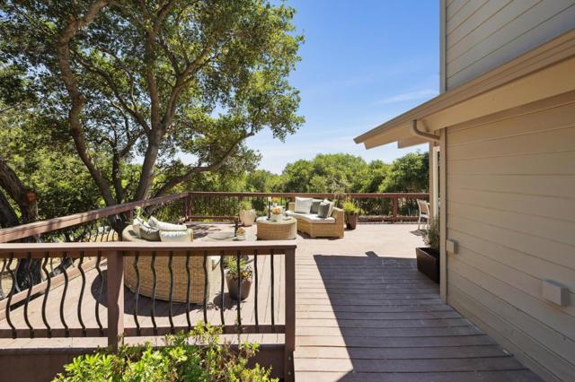 10605 Berkshire Drive, Los Altos Hills CA: https://media.crmls.org/mediaz/b3c0a7f5-6a8b-4c43-aa2c-9b54cb93a12a.jpg