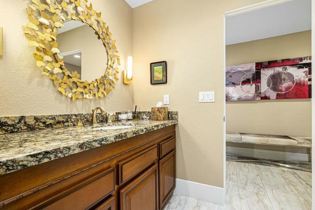 1 Briarcliff Court, Rancho Mirage CA: https://media.crmls.org/mediaz/b3c0ed75-37b7-4534-a3ba-cbc965adddc1.jpg