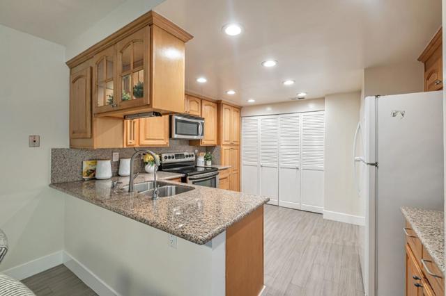 39623 Buena Vista Terrace, Fremont CA: https://media.crmls.org/mediaz/b3c11baf-d1ca-4af2-b9ab-6318c329a76e.jpg