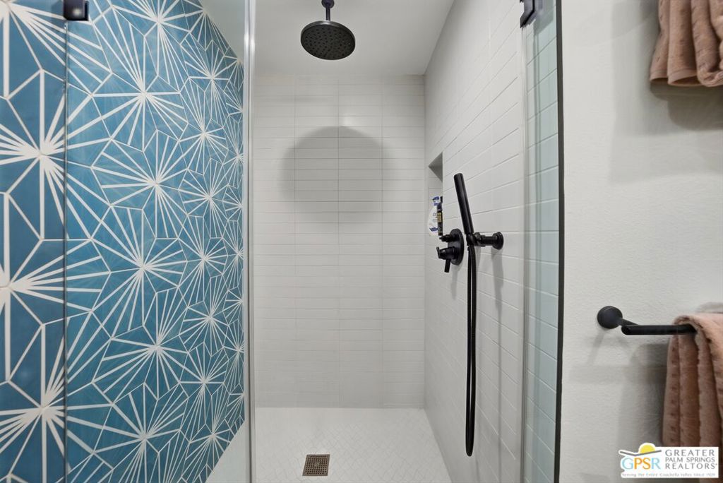 MLS #25617865PS image #25