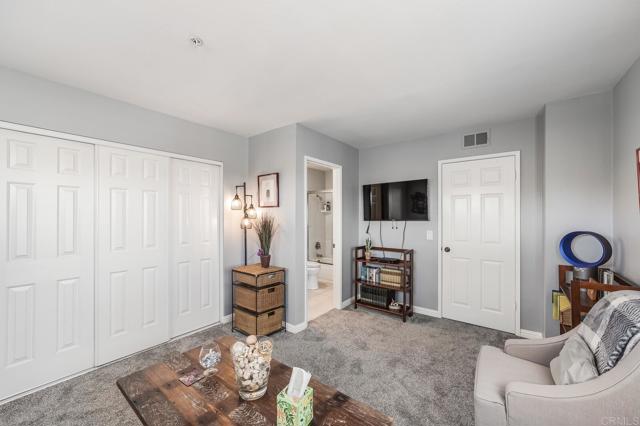 Detail Gallery Image 21 of 29 For 4843 Flying Cloud, Carlsbad,  CA 92008 - 2 Beds | 2/1 Baths