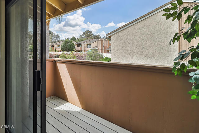 1993 Wheelwright Lane, Newbury Park CA: https://media.crmls.org/mediaz/b3c1f571-ba18-4877-9961-1754b9637c56.jpg