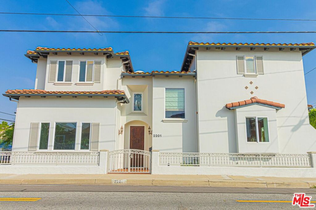 2201 Dufour Avenue, Redondo Beach, CA 90278
