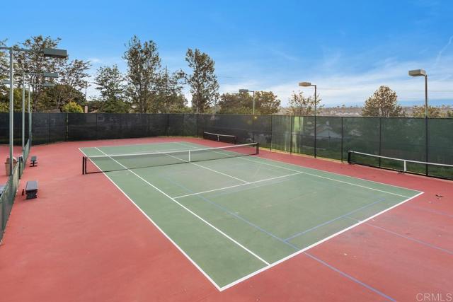 Detail Gallery Image 46 of 48 For 1634 Cottage Glen Ct, Encinitas,  CA 92024 - 4 Beds | 3 Baths