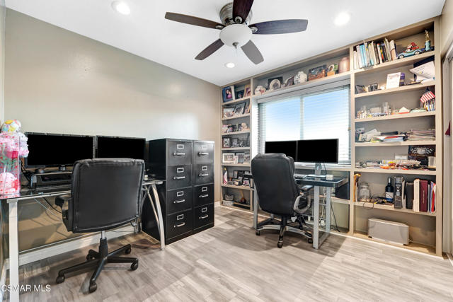 610 Nicole Drive, Newbury Park CA: https://media.crmls.org/mediaz/b3c7ab38-27e1-4013-9209-647f8a9d1009.jpg