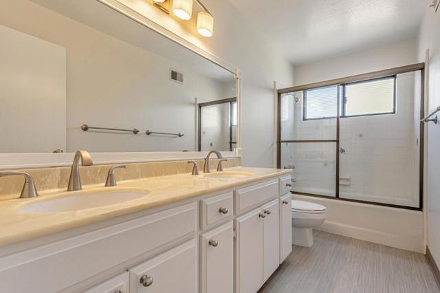 800 26th Avenue, San Mateo CA: https://media.crmls.org/mediaz/b3c7cea9-12e7-485d-bff2-21408938a538.jpg