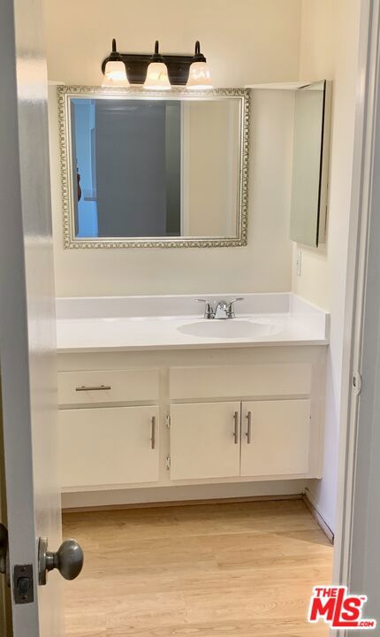 bathroom vanity