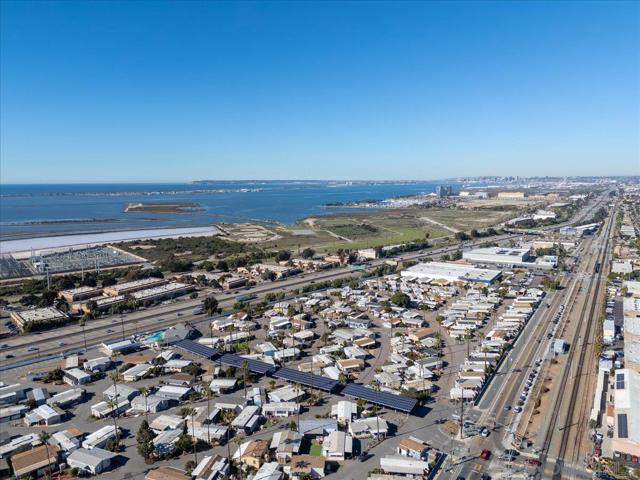 1100 Industrial Blvd, Chula Vista CA: https://media.crmls.org/mediaz/b3c8040e-67e2-49c9-b789-9a3bf532d45e.jpg