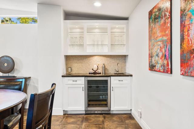 1223 E San Lorenzo Road, Palm Springs CA: https://media.crmls.org/mediaz/b3c80713-efcf-4b8e-8016-03028dff2dbc.jpg
