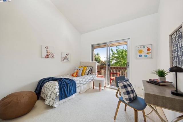 3362 Tonga Ln, Alameda CA: https://media.crmls.org/mediaz/b3c866e4-8860-425c-b53b-4e167217832a.jpg