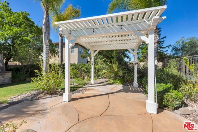 Image 61 of 69 For 25417 Magnolia Lane