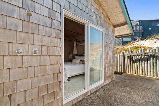 66 Avocet Circle, Watsonville CA: https://media.crmls.org/mediaz/b3c95f9d-6674-4262-8f10-743d03e2e374.jpg