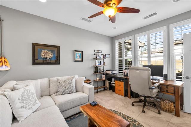 81485 Golden Poppy Way, La Quinta CA: https://media.crmls.org/mediaz/b3c99c22-e8c4-42e2-bb40-c381066c64e7.jpg