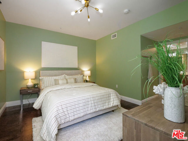 28220 Highridge Road, Rolling Hills Estates, California 90274, 2 Bedrooms Bedrooms, ,2 BathroomsBathrooms,Residential,For Sale,Highridge,25603575