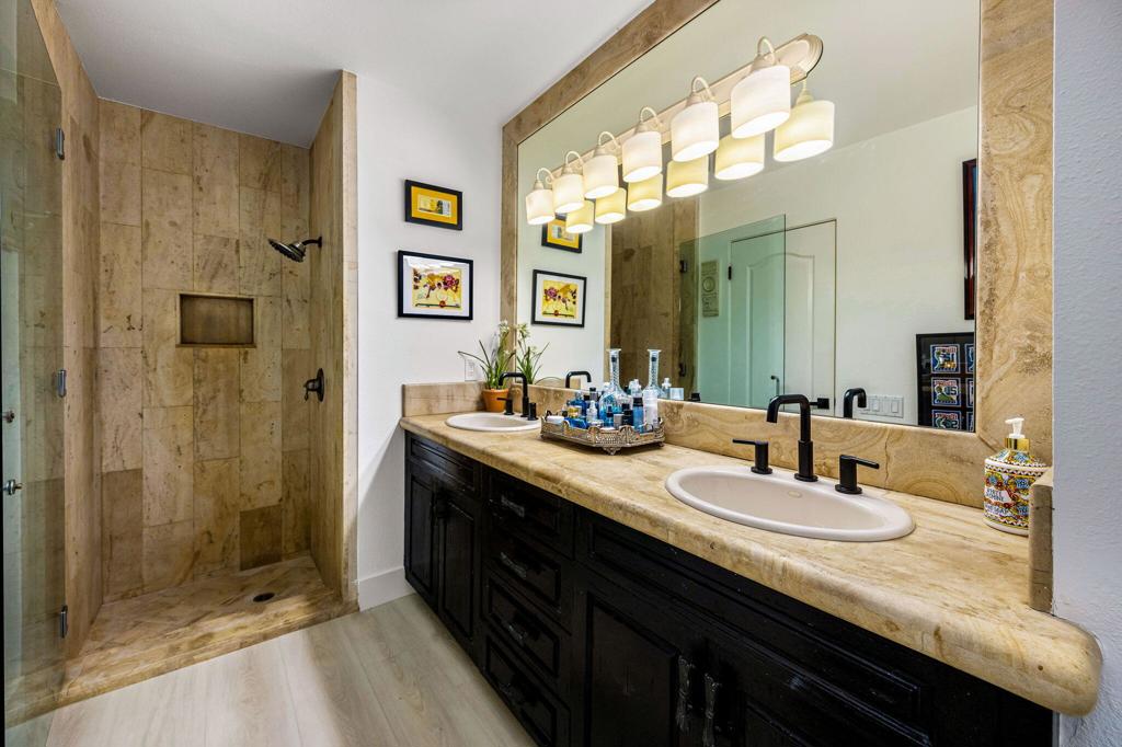 MLS #219141756DA image #17