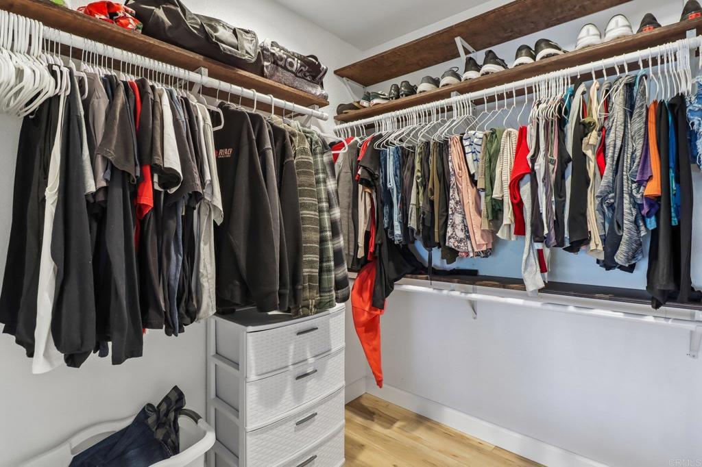 2852 Yvonne St - photo 13