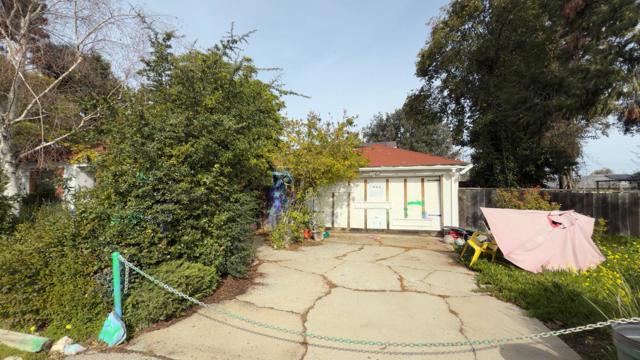909 Elizabeth Way, Sunnyvale CA: https://media.crmls.org/mediaz/b3ccb2a0-c974-4258-9735-51d45fad82fe.jpg