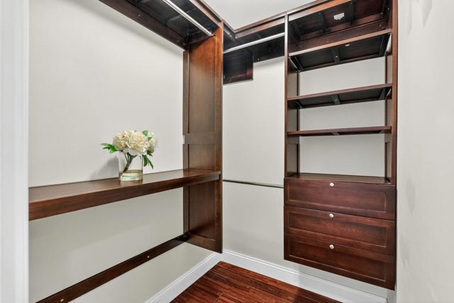 543 Toft Street, Mountain View CA: https://media.crmls.org/mediaz/b3ccb4bf-c7b2-4cf9-8157-bf50c5aea153.jpg