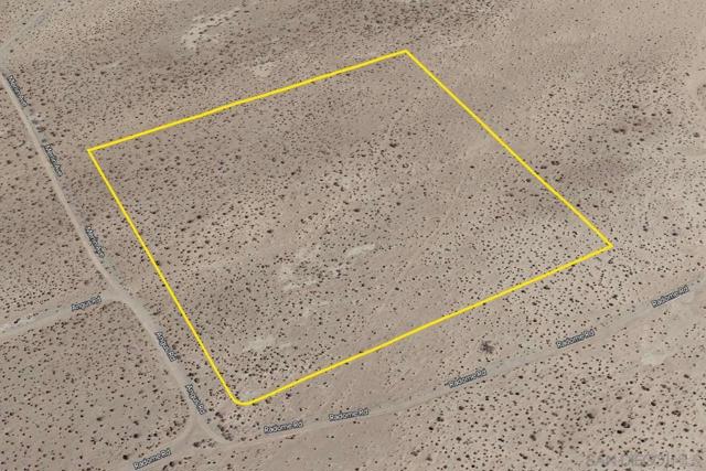 0 Radome RD, Newberry Springs CA: https://media.crmls.org/mediaz/b3cdc4f3-7edc-4fbf-8b1e-03deb4f8c4e2.jpg
