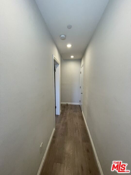 5733 Fulcher Avenue photo 32