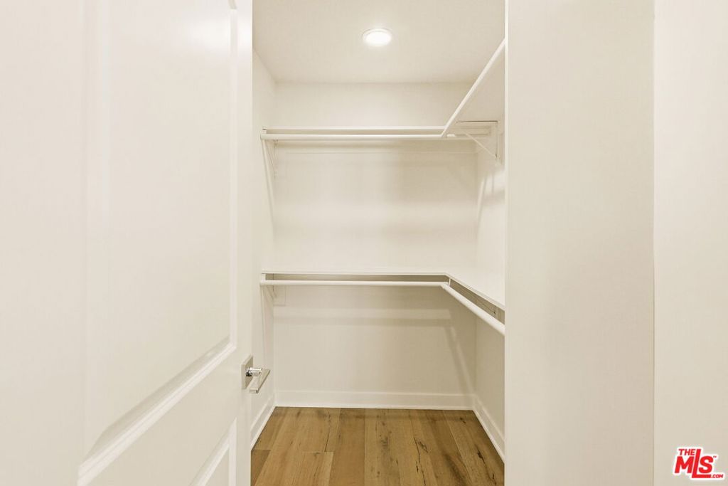 MLS #26772117 image #30